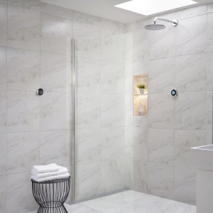 Aqualisa Optic Q Digital Smart Shower Concealed with Fixed Head - Gravity Pumped (OPQ.A2.BR.20) - main image 2