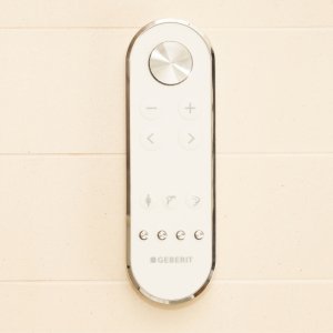 Geberit Remote control for AquaClean Mera Classic Floor Standing - White Alpine (243.895.11.1) - main image 2