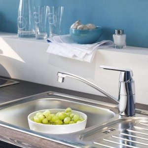 Grohe Eurosmart Single Lever Sink Mixer - Chrome (31179000) - main image 2