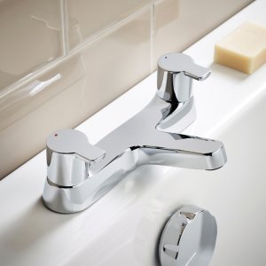 Ideal Standard Calista two taphole deck mounted dual control bath filler (B1151AA) - main image 2