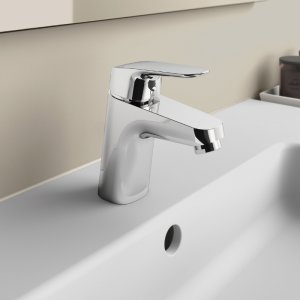 Ideal Standard Ceraflex single lever basin mixer no waste (B1812AA) - main image 2