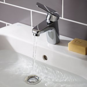 Ideal Standard Ceraflex single lever basin mixer with pop-up waste (B1811AA) - main image 2