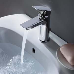 Ideal Standard Tesi single lever basin mixer with pop-up waste (A6592AA) - main image 2