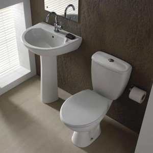 Twyford Option Toilet Seat - White (OT7815WH) - main image 2