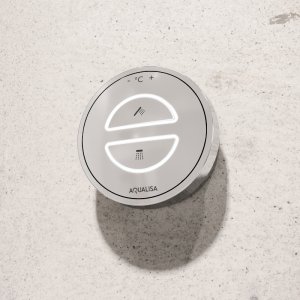 Aqualisa Unity Q Smart Shower Concealed with Adj and Ceiling Fixed Head - Gravity Pumped (UTQ.A2.BV.DVFC.23) - main image 3