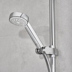 Aqualisa Visage Q Digital Smart Shower Concealed Adjustable with Bath - High Pressure/Combi (VSQ.A1.BV.DVBTX.20) - main image 3