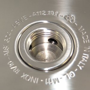 Mira Mode 8" shower rose - Chrome (441.39) - main image 3